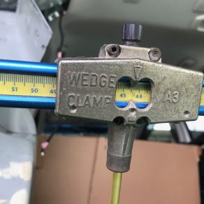 フィットハイブリット事故修理!!