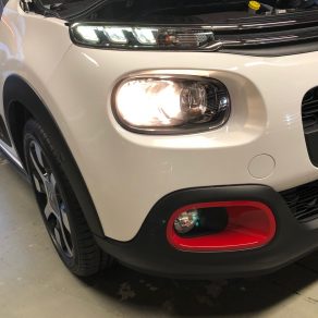 シトロエンC3にSMARTLED＆レーダー探知機取付＆クリアーガード!!