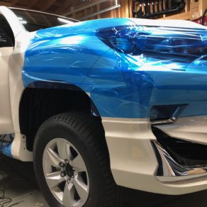 年末の大作業中150プラド!!!