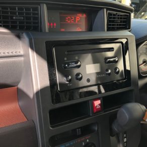 スバル ジャスティにドライブレコーダー＆オーディオ取付!!