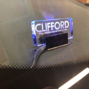 BMW G30にクリフォードセキュリティ取付!!