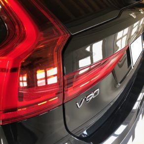 Volvo V90にTVキャンセラー取付！！