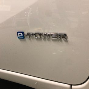 ノートE-POWERにVIPERセキュリティ取付！！