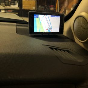 ランクル200システムアップ＆レーザー、レーダー探知機取付！！