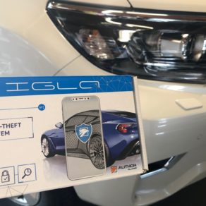 プラドにAUTHOR IGLA取付！！