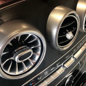 C205ステーションワゴンにドライブレコーダー＆Air vent ambient light取付！！