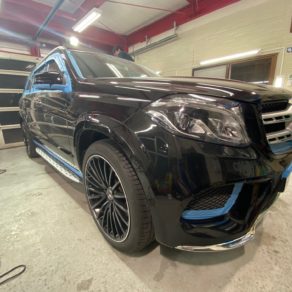 メルセデスベンツGLS　ボディーコーティング再施工！！