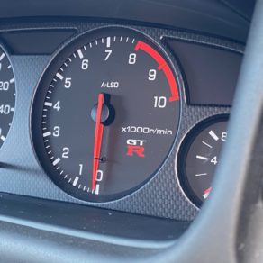 33GT-Rにセキュリティ取付！！クリフォード！