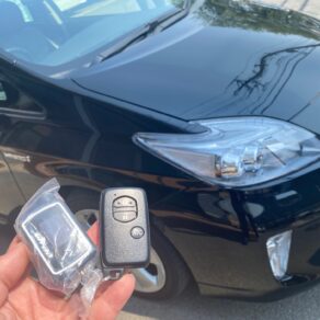 プリウスにセキュリティ＆ドライブレコーダー＆レーザーレーダー探知機取付！！