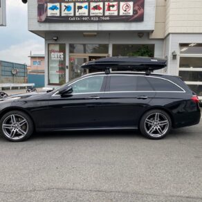 Eクラスにセキュリティ＆ヒッチメンバー取付！！