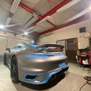 ポルシェ911 992ターボSにドライブレコーダー＆コーティング＆断熱クリアーフィルム！！