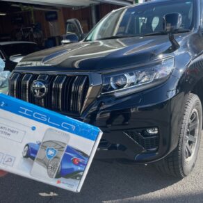 【動画付】トヨタプラドにデジタルエンジンブロックセキュリティ取付！！