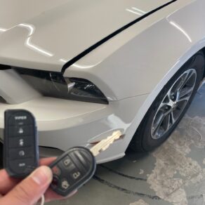 マスタングにVIPER＆GL550にAMPIRE＆IGLAセキュリティ取付！！