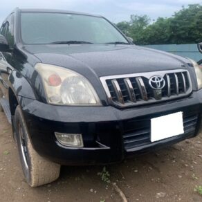 ランドクルーザープラド　入庫！