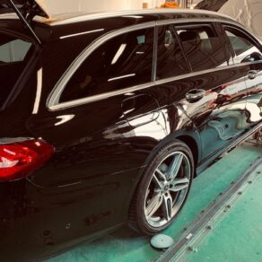 Mercedes　Benz　E220D　板金修理＆コーティング再施工