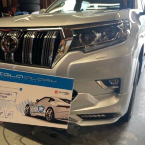 ランドクルーザープラドにオーサーアラーム取付！！