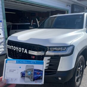 ランクル300のセキュリティー　初めの一歩はIGLAでしょ！！