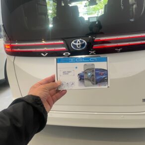 VOXY、ハリアーPHEV、プラド、ランクル300にオーサーアラーム取付！！