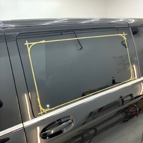 リヤ スモークフィルム施工